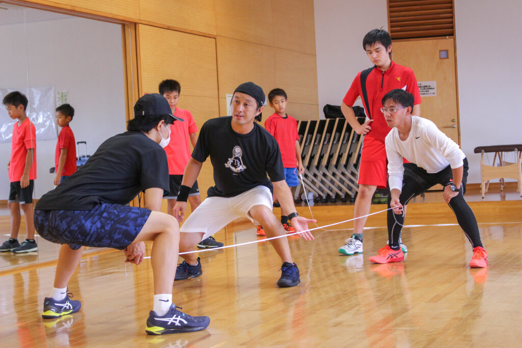 日本各地のトレーナーが集結する「テニストレーニングツアー（T3）」とは？　〜スタッフレポート①〜【Tennis.jp】