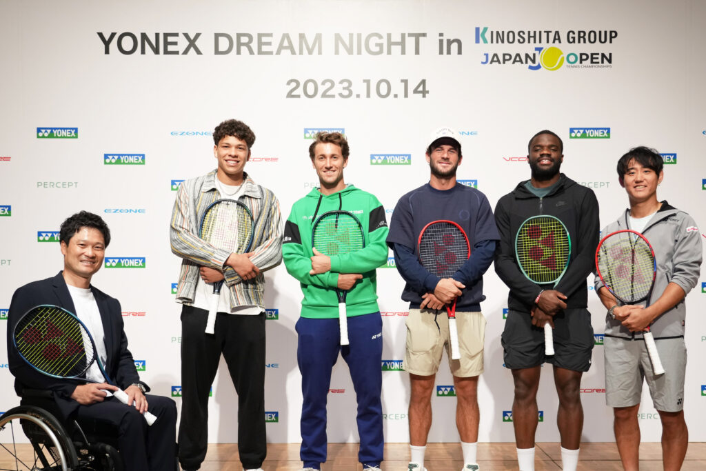 シェルトンも参加した！チームYONEXがジュニア選手との交流イベントを開催【Tennis.jp】