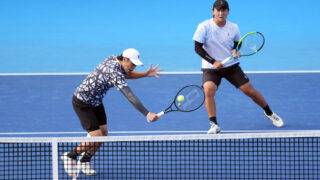 上杉海斗／渡邉聖太ペアは惜しくも4強を逃す。アルカラスは不安を抱え